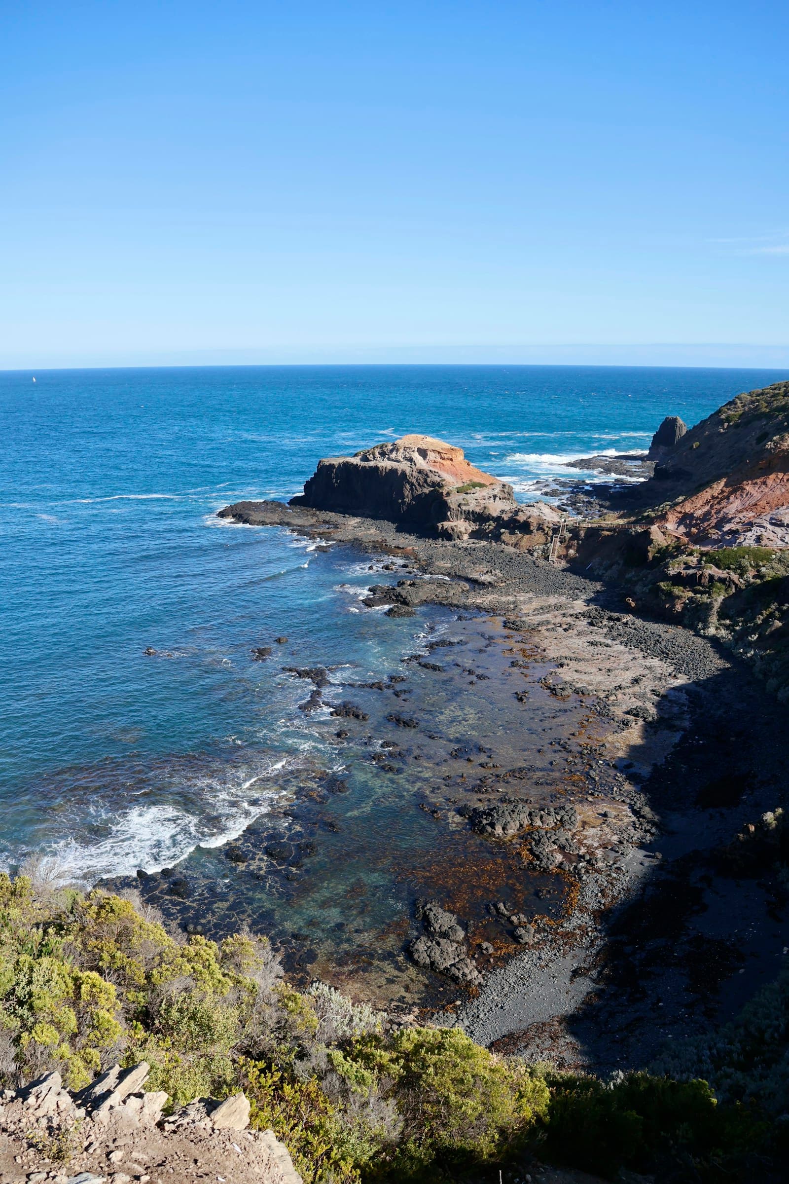 Rocky Mornington Peninsula coastline